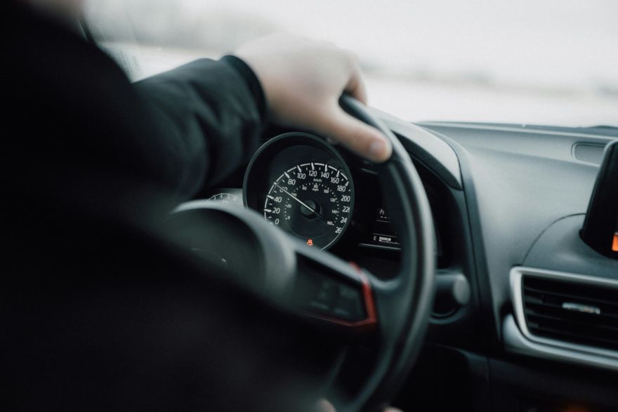 Dīzeļauto popularitāte krītas: kāpēc ierastā izvēle pēkšņi vairs nešķiet pievilcīga?