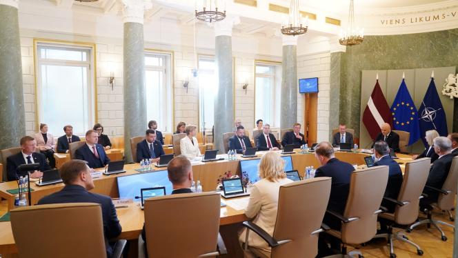 Attēls rakstam: "Gribu ticēt, ka būs labāk." Ko jaunajai valdībai novēl aptaujātie iedzīvotāji?