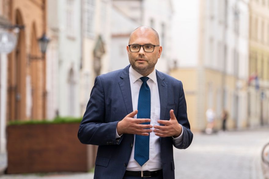Ivars Aboliņš noliek NEPLP pilnvaras un kļūst par parlamentāro sekretāru
