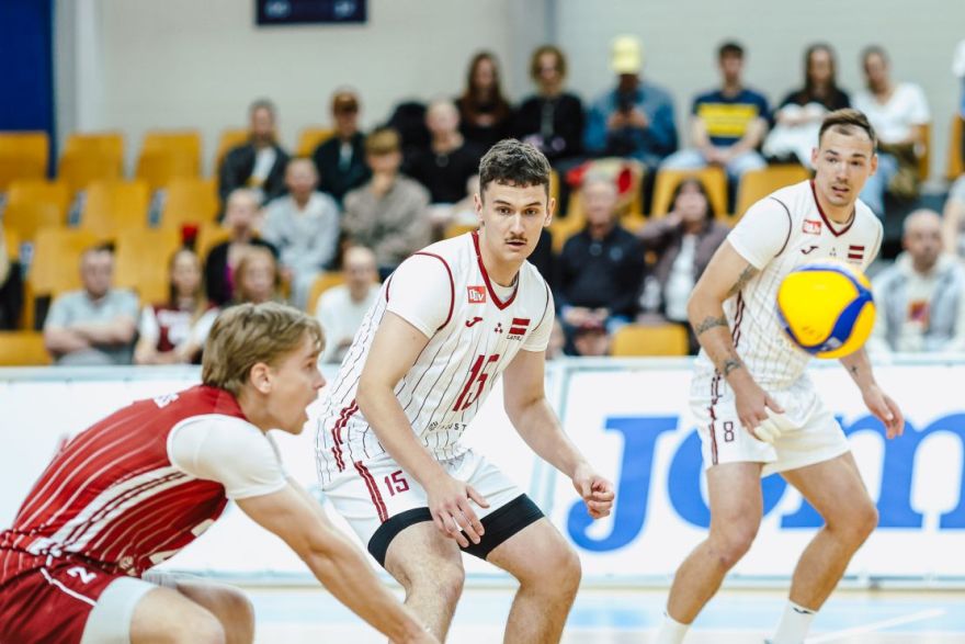 Zaudējums ceļamaizei. Latvijas volejbola valstsvienība pārbaudes spēlē Siguldā piekāpjas somiem